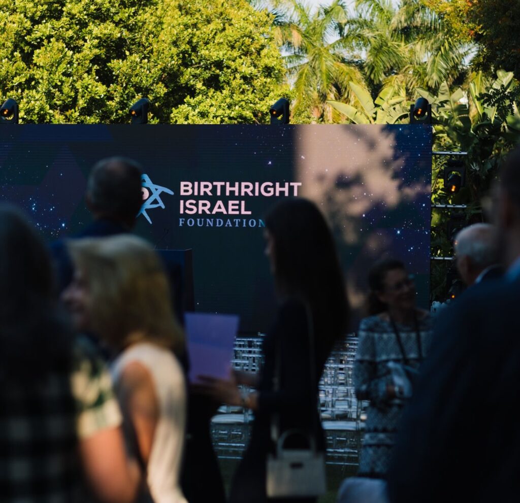 Instagram post from wave_entertainment_global. This post is in position 3.